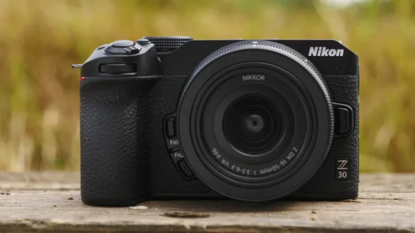 5-tin-don-lon-nhat-ve-may-anh-nikon-nam-2026-2-600x338-1 Nikon Z30 II: Nâng Cấp Cho Người Mới Bắt Đầu
