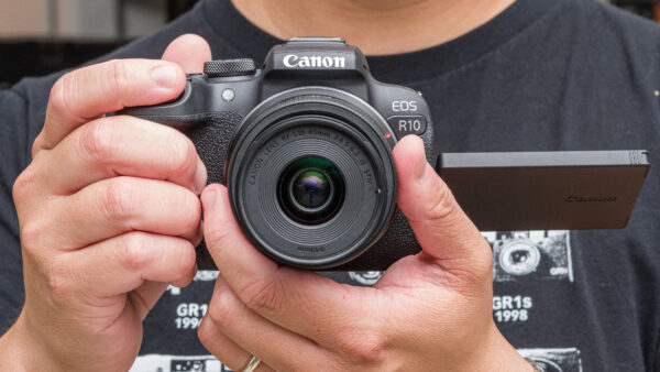 canon-eos-r10-media-5-600x338-1 Canon EOS R10 là một trong những mẫu máy ảnh không gương lật