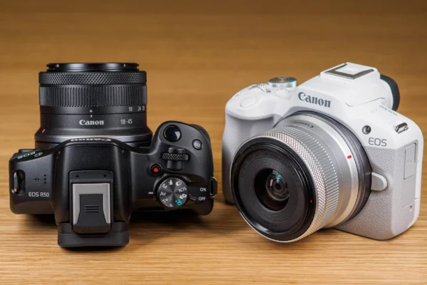 canon-eos-r50-media-7-600x400-1 Pin Và Thời Lượng Sử Dụng Của Canon R50