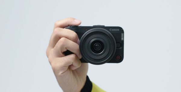 canon-eos-r50-v-media-7-600x305-1 Canon EOS R50 V là một trong những mẫu máy ảnh mirrorless APS-C
