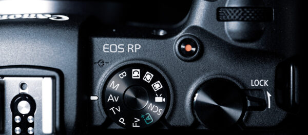 canon-eos-rp-media-2-600x263-1