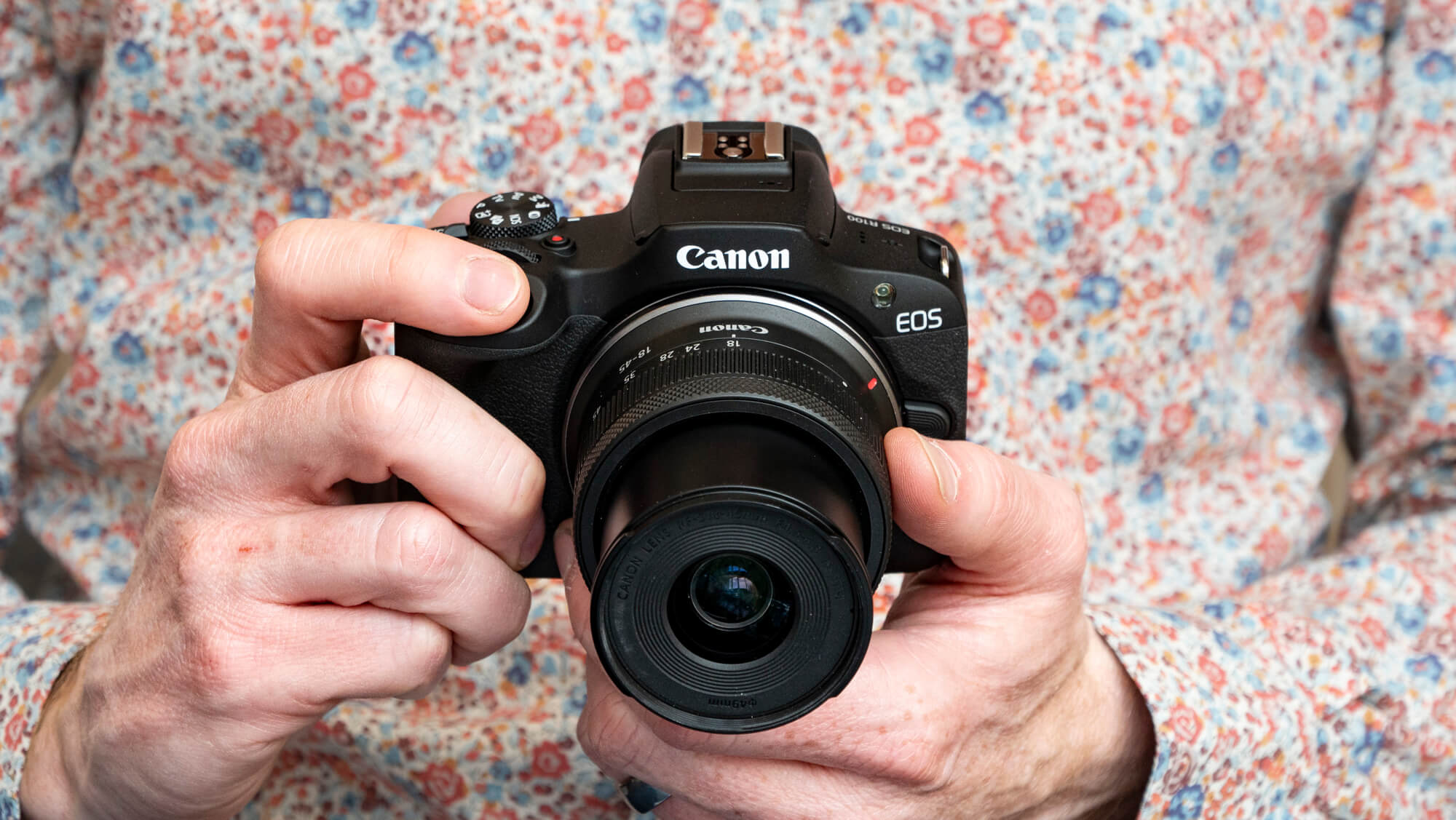 Canon R100 + Lens RF-S 18-45mm 10 Công nghệ lấy nét Dual Pixel CMOS AF và nhận diện mắt