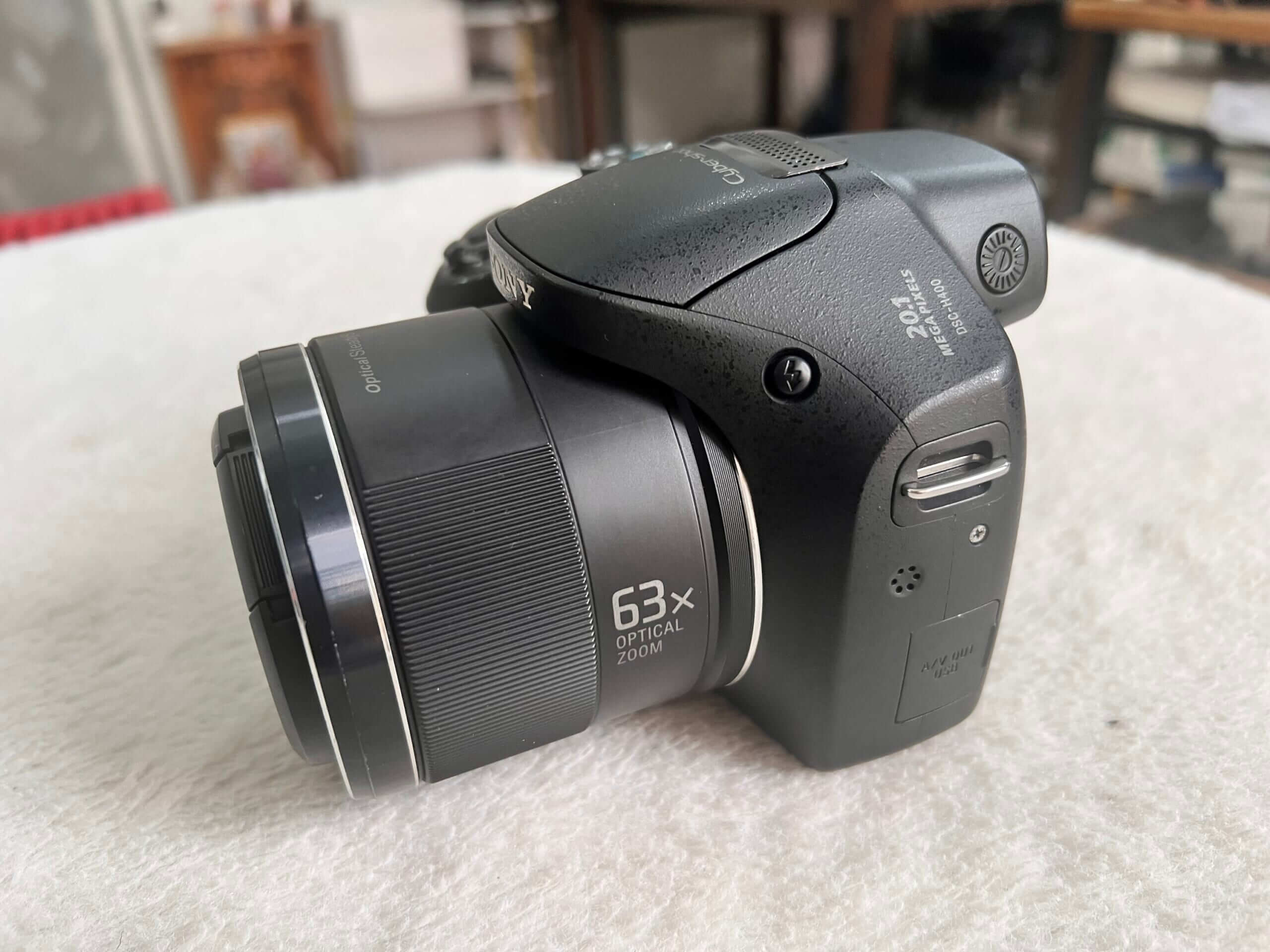 Cách sử dụng máy ảnh Sony H400 hiệu quả cho người mới bắt đầu 2 Ngôn ngữ thiết kế trên Sony Cybershot DSC H400