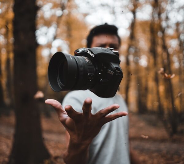 Canon EOS 850D thân máy