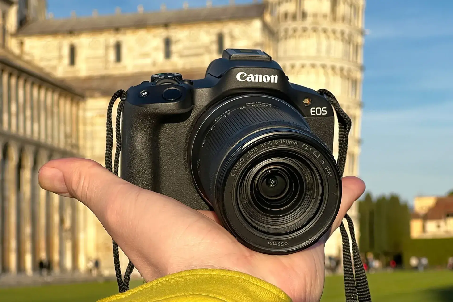 Đánh giá máy ảnh Canon R50 chi tiết về tính năng và hiệu năng 5 Đánh giá ưu và nhược điểm thực tế khi đánh giá máy ảnh Canon R50