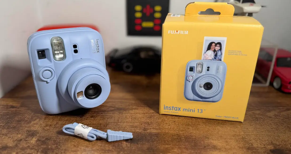 Đánh giá máy ảnh Fujifilm Instax Mini 13 nhỏ gọn đầy phong cách 5 Đánh giá về hiệu năng vận hành