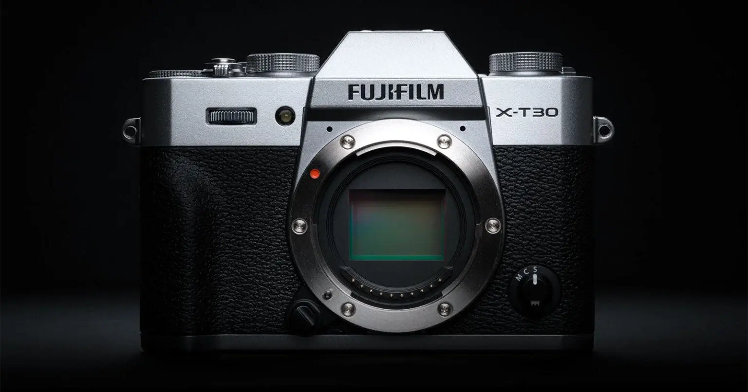 Đánh giá máy ảnh Fujifilm X-T30 III chi tiết liệu có đáng tiền không 3 Điểm khác biệt giữa X-T30 III và người tiền nhiệm