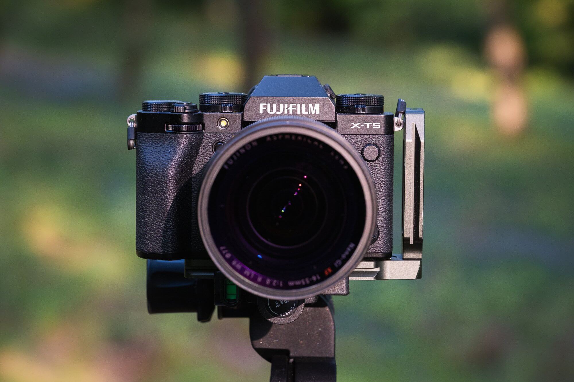 Đánh giá máy ảnh Fujifilm X-T5 với những cải tiến công nghệ vượt trội 5 Khả năng quay video trên Fujifilm X-T5
