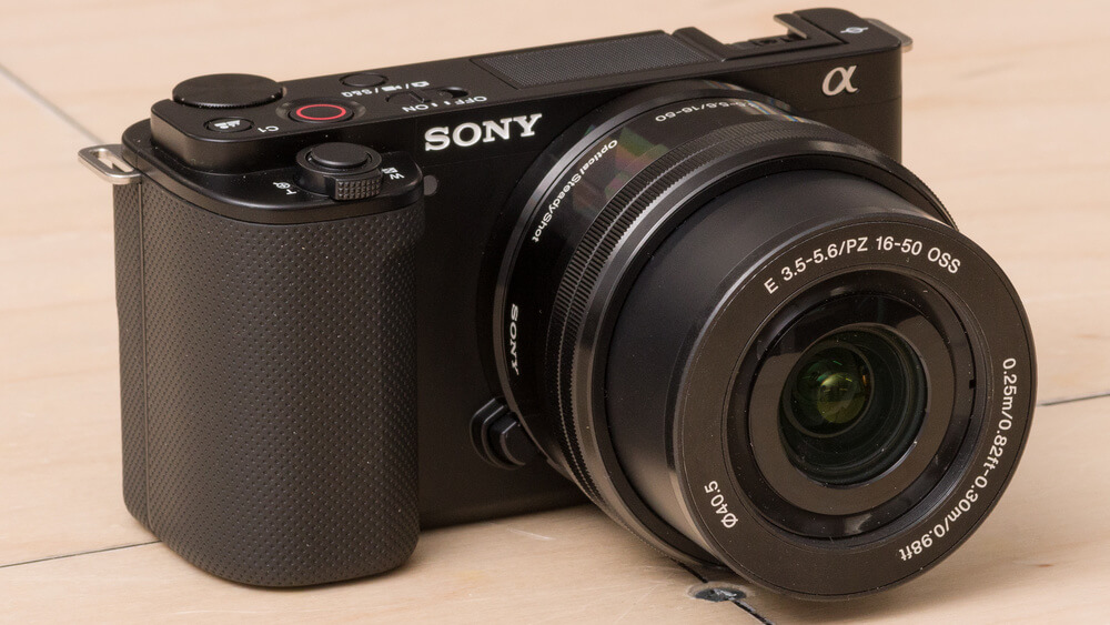 Đánh giá máy ảnh Sony A7C II chi tiết cho người yêu nhiếp ảnh chuyên nghiệp 1 Thiết kế tối ưu cho sự linh hoạt và trải nghiệm cầm nắm