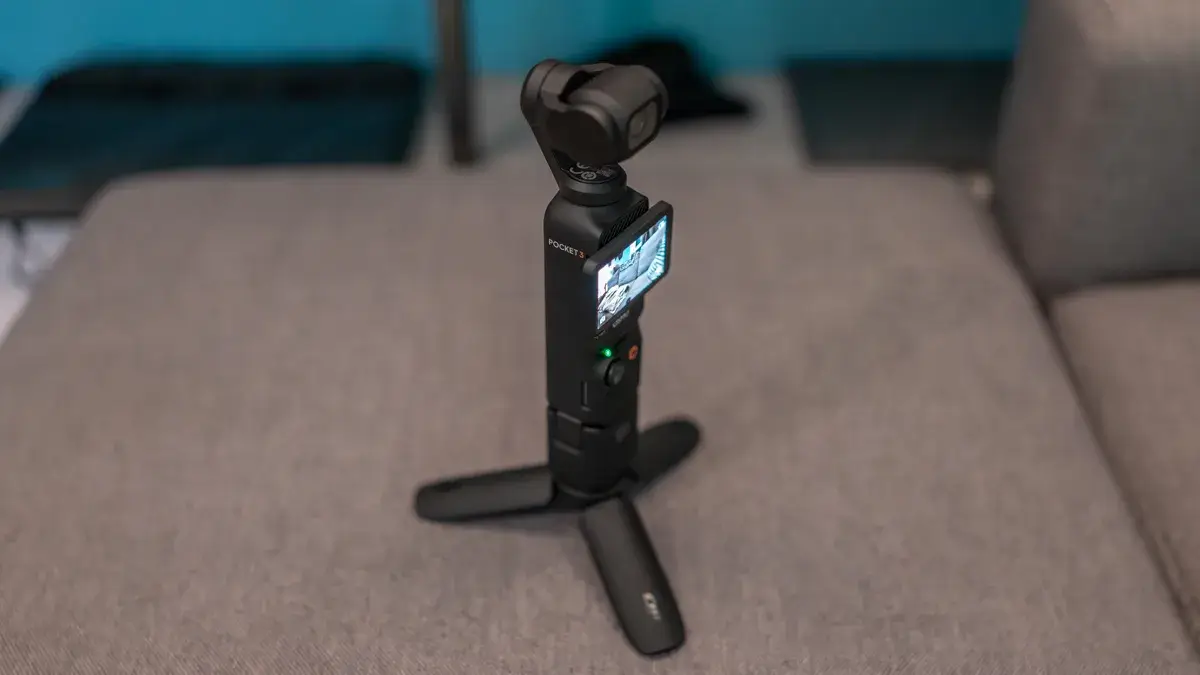 Đánh giá DJI Osmo Pocket 3 chiếc máy quay nhỏ gọn đáng mua hiện nay 5 Thời lượng pin và khả năng lưu trữ