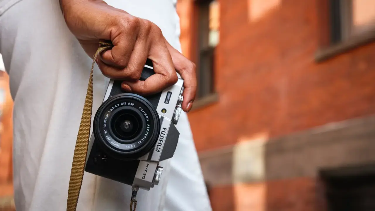 Đánh giá máy ảnh Fujifilm X-T30 III chi tiết liệu có đáng tiền không 7 Tính năng kết nối in ấn trực tiếp Instax