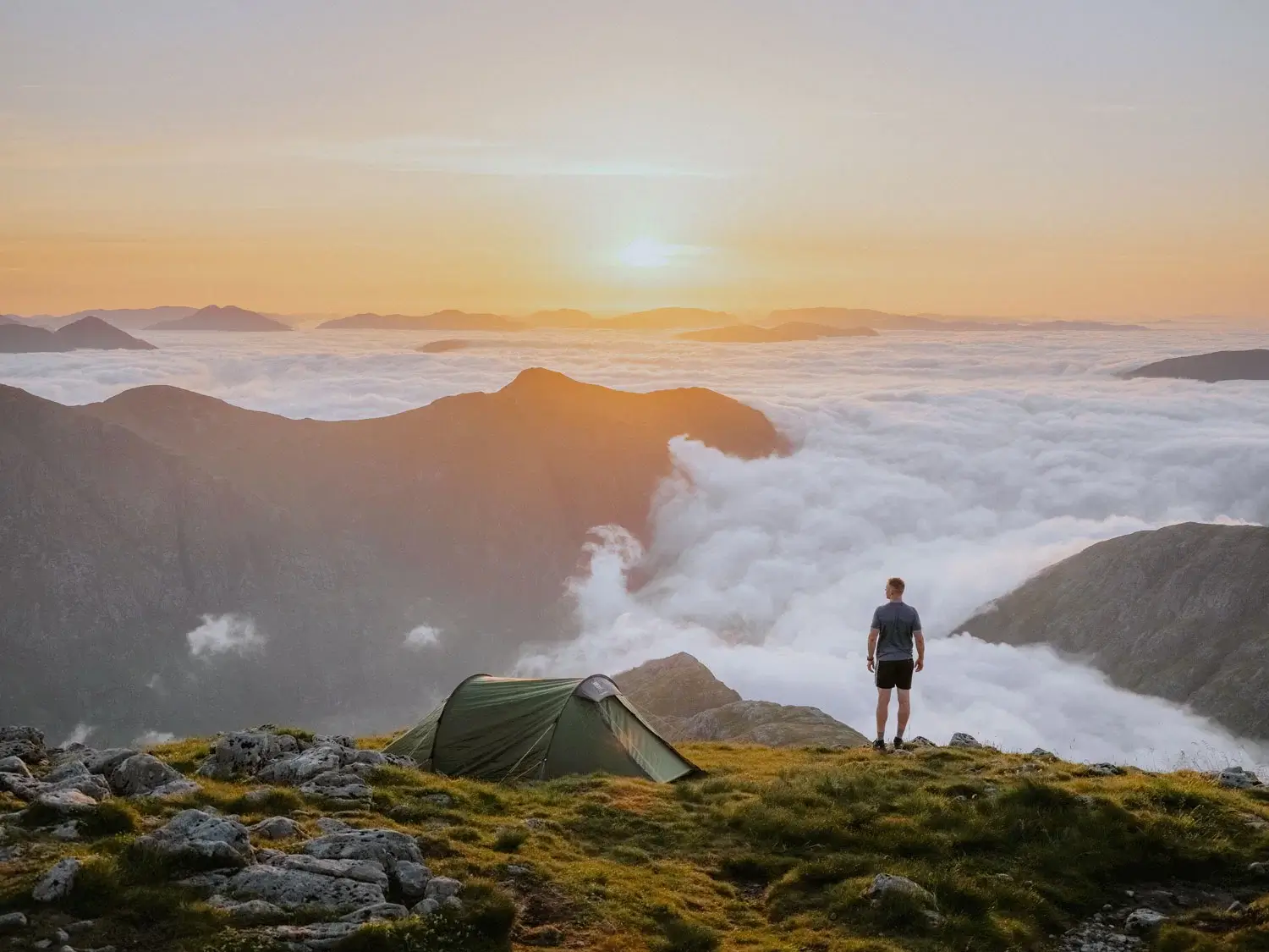Màu Fujifilm và 20 công thức chỉnh ảnh dẫn đầu xu hướng năm 2026 4 Tông màu Mountain Elegance: Vẻ đẹp thanh lịch từ Classic Neg.
