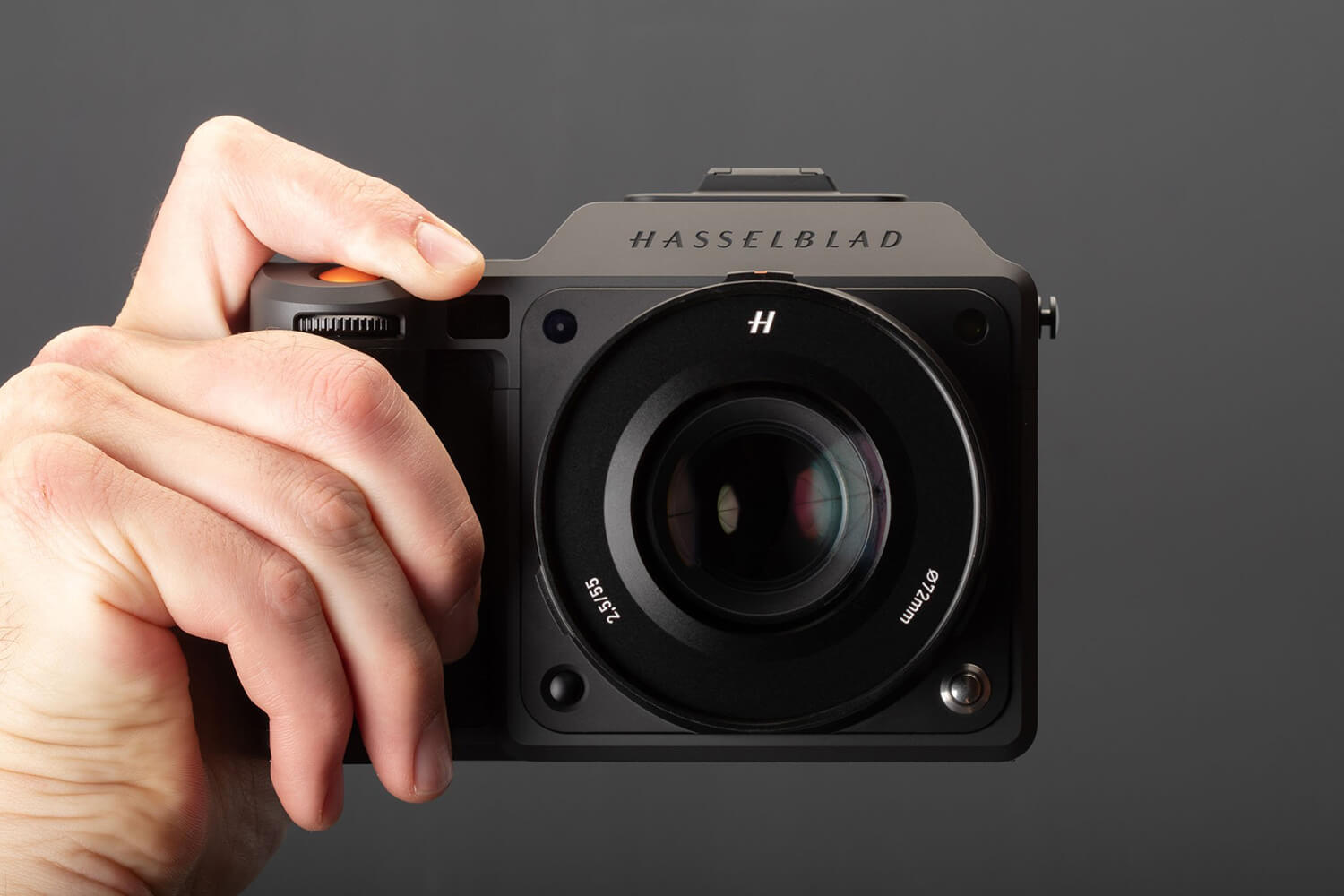 Máy ảnh xịn và chuyên nghiệp đáng sở hữu năm 2026 9 Đánh giá chi tiết Hasselblad X2D 100C