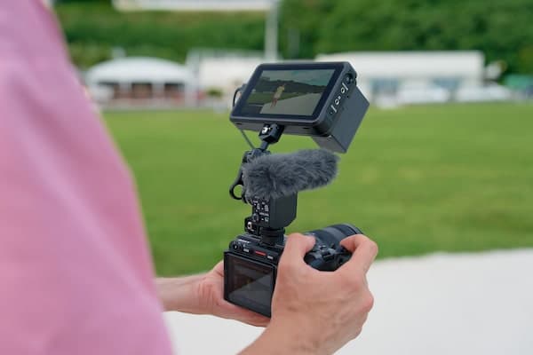 Máy ảnh Sony FX30 Body 12 Kết nối ngoại vi đa dạng