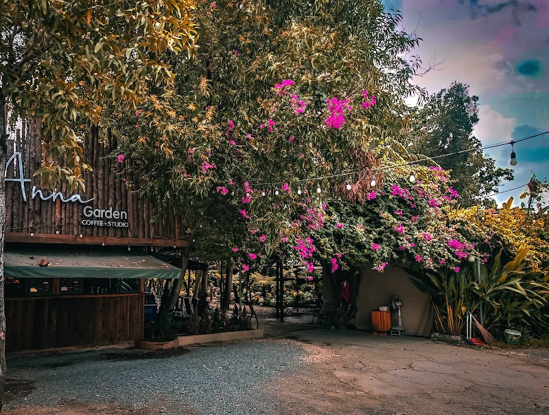 21+ Địa điểm chụp hình tết đẹp ở Sài Gòn cho bộ ảnh áo dài xuân 2027 18 Anna Garden