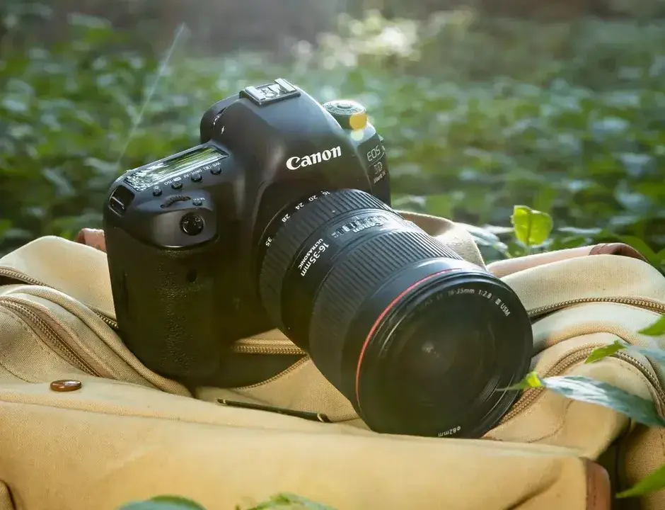 Cách phân loại máy ảnh Canon theo phân khúc
