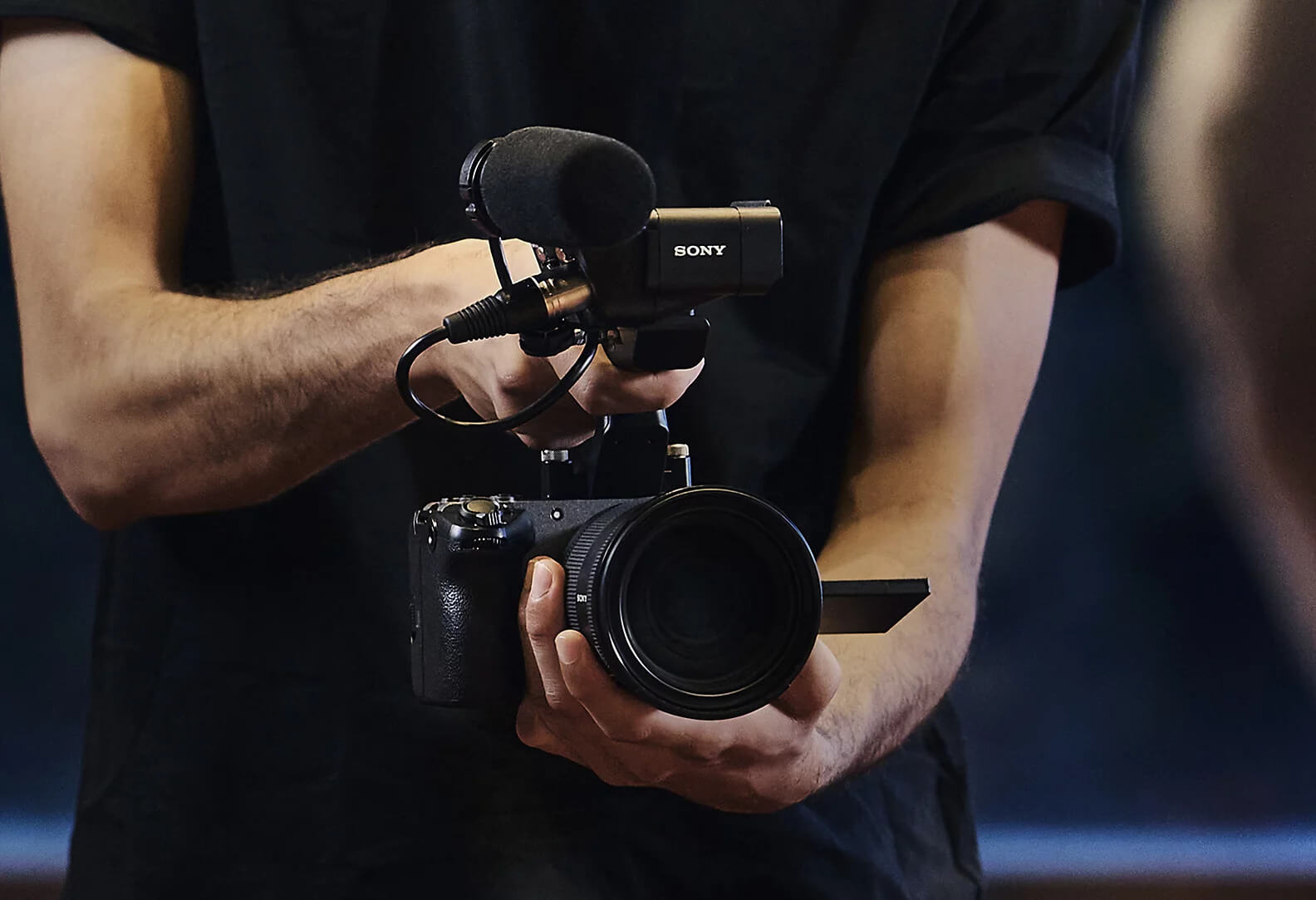Đánh giá Sony FX30 liệu có đáng mua cho dân làm phim chuyên nghiệp 2 Cấu hình chi tiết của Sony FX30