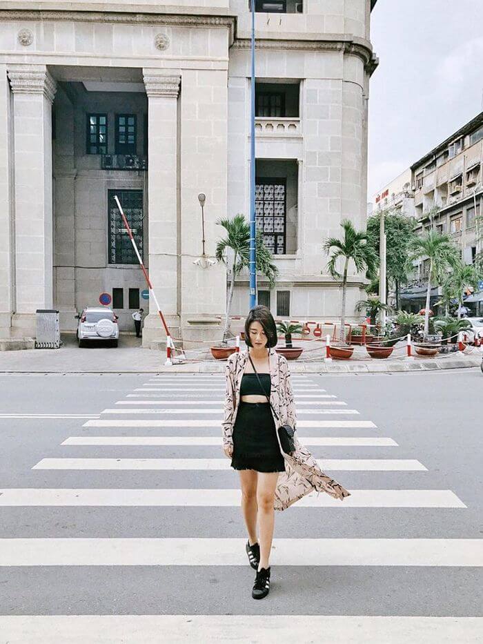 Chụp ảnh chuyển động khi sang đường