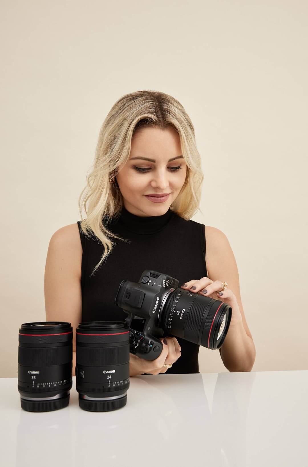 Ống Kính Canon RF 50mm f/1.4L VCM 11 Khắc phục triệt để hiện tượng Focus Breathing