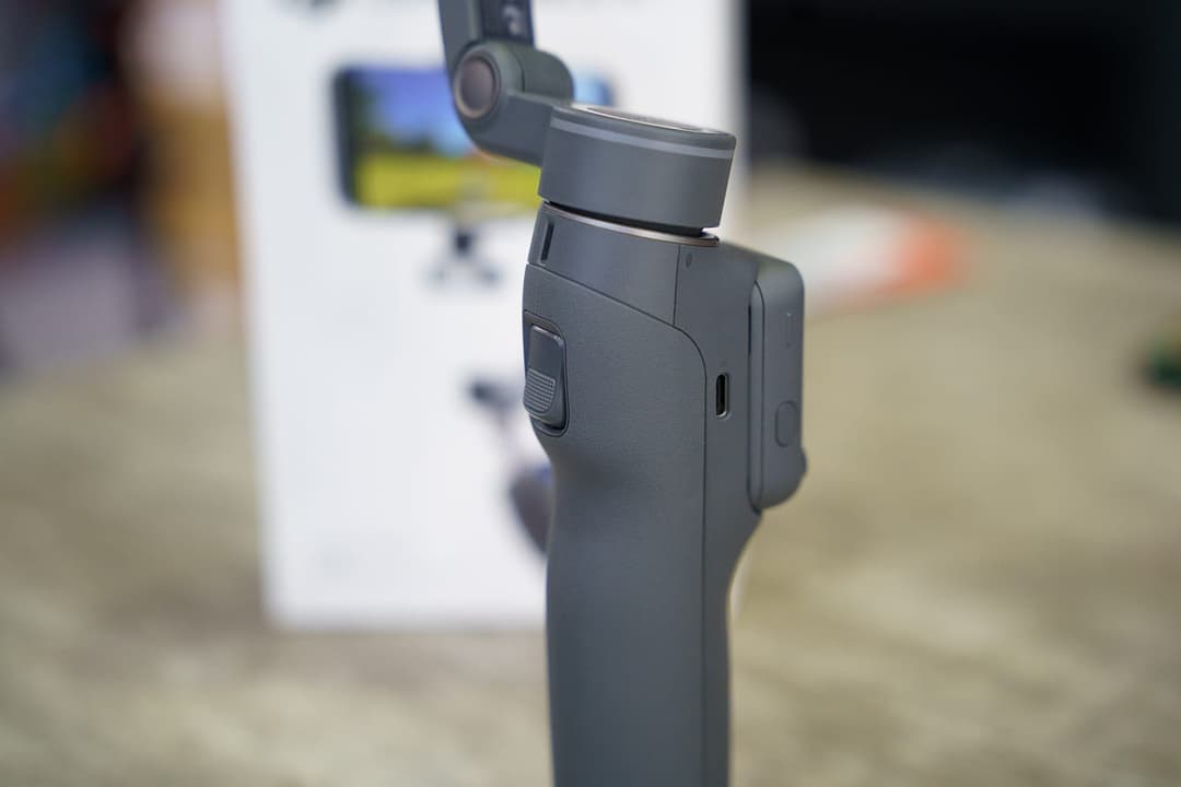 Gimbal DJI Osmo Mobile 8P Combo 36 Khởi động DJI Osmo Mobile 8P tức thì nhờ Apple DockKit