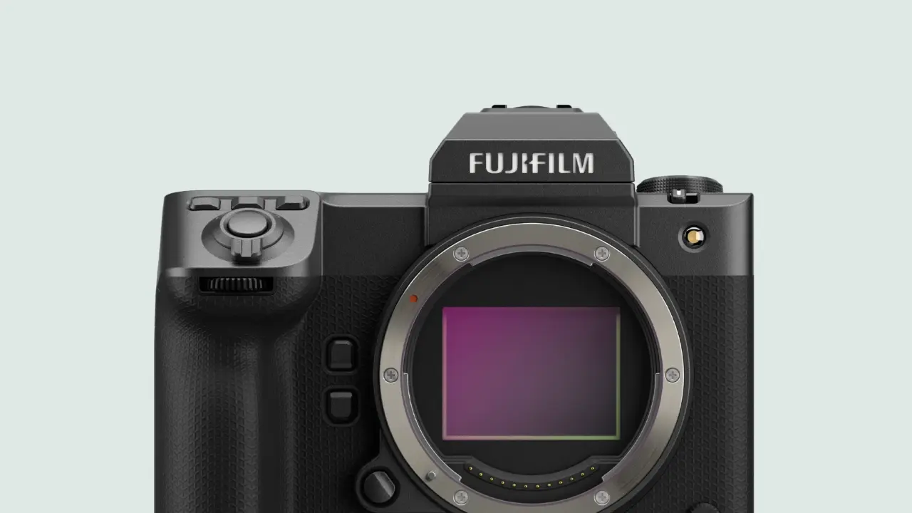 Máy ảnh đẹp và 9+ mẫu máy chụp hình chất lượng hiện nay 10 Máy ảnh Fujifilm GFX100 II - Cảm biến lớn, chất lượng tuyệt vời