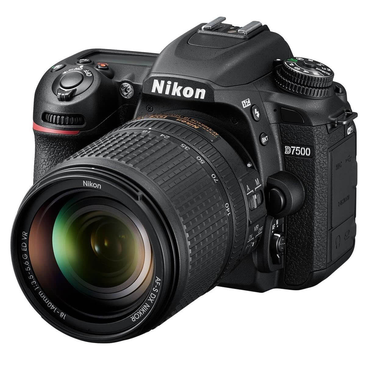 Nikon D7500