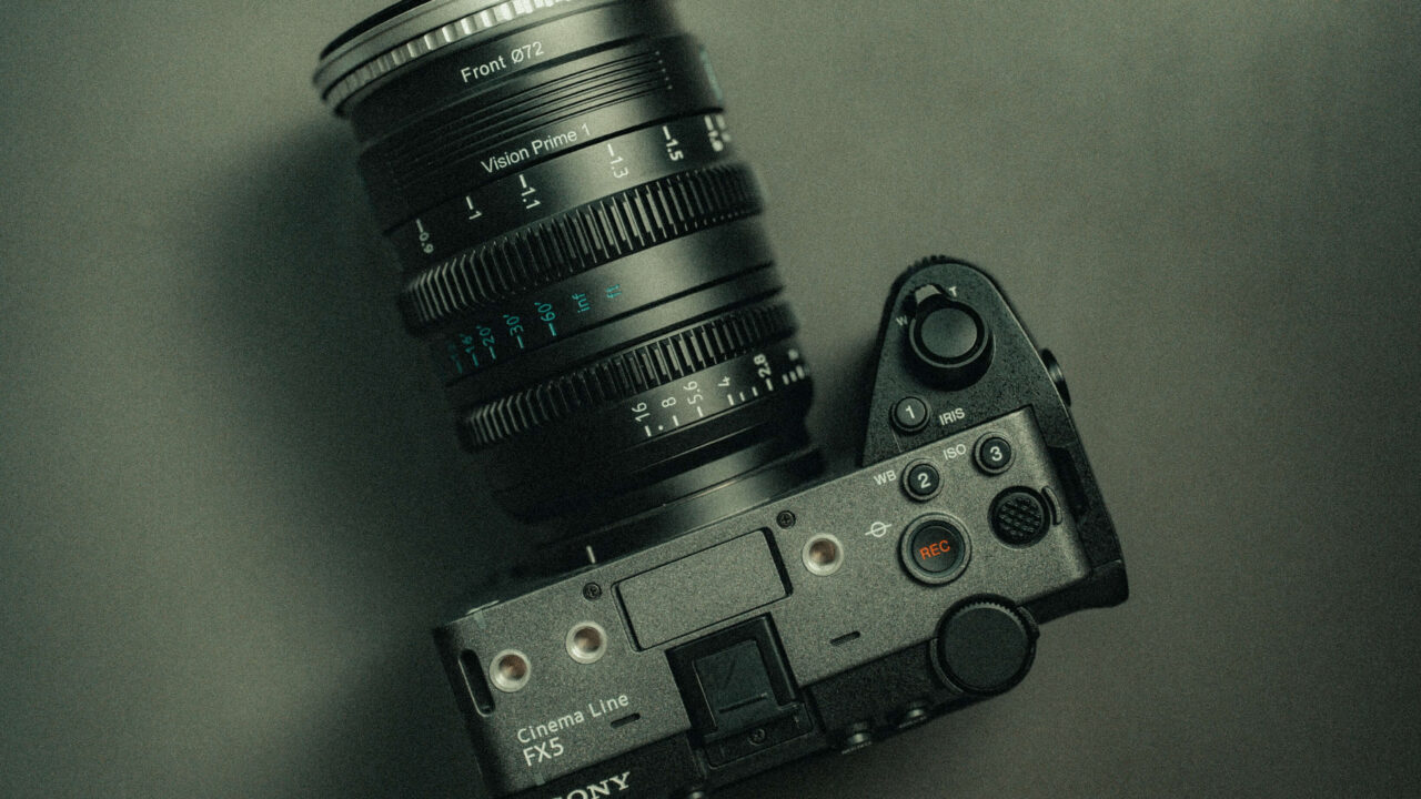 Máy quay Sony FX5 lại bị hoãn giao hàng