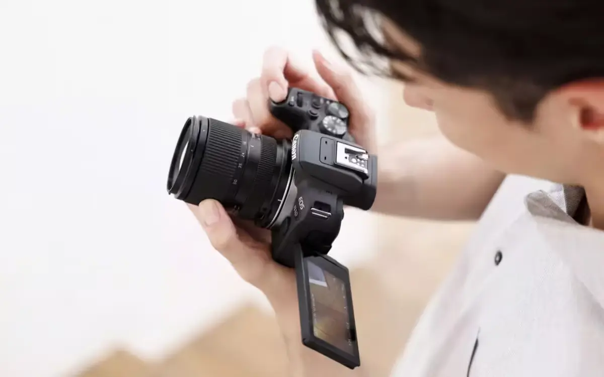 Tamron ra mắt 16-50mm f/2.8 A cho Canon RF